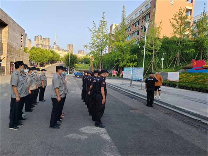 防范安全風(fēng)險，共建平安校園 ——記綿陽南山中學(xué)實驗學(xué)校2022年防汛、消防演練